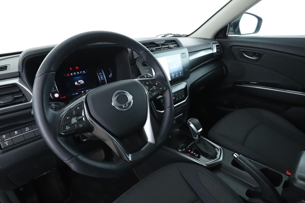 KGM Tivoli 1.5 T-GDi Black, фото 10