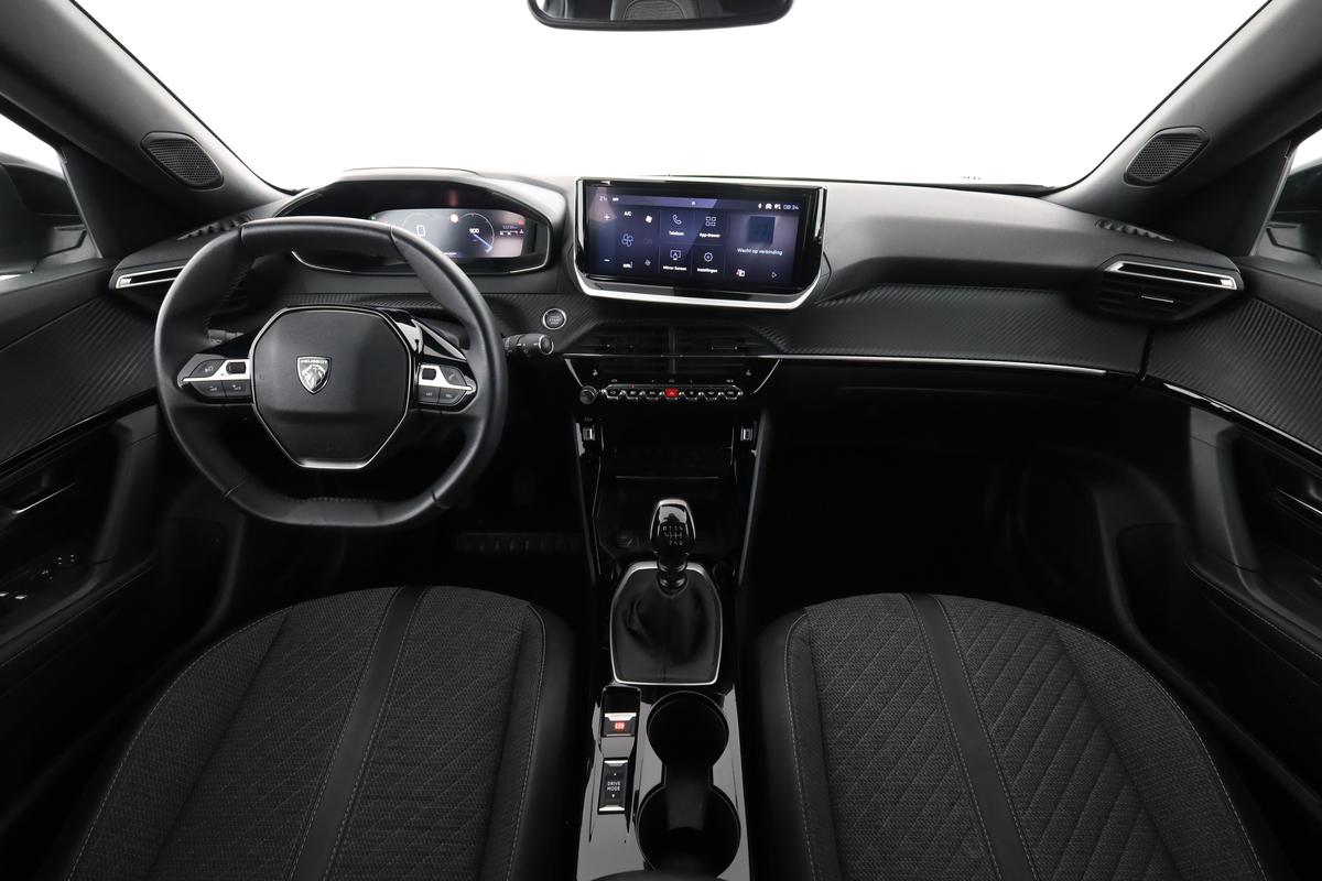 Peugeot 2008 1.2 PureTech Allure, фото 11