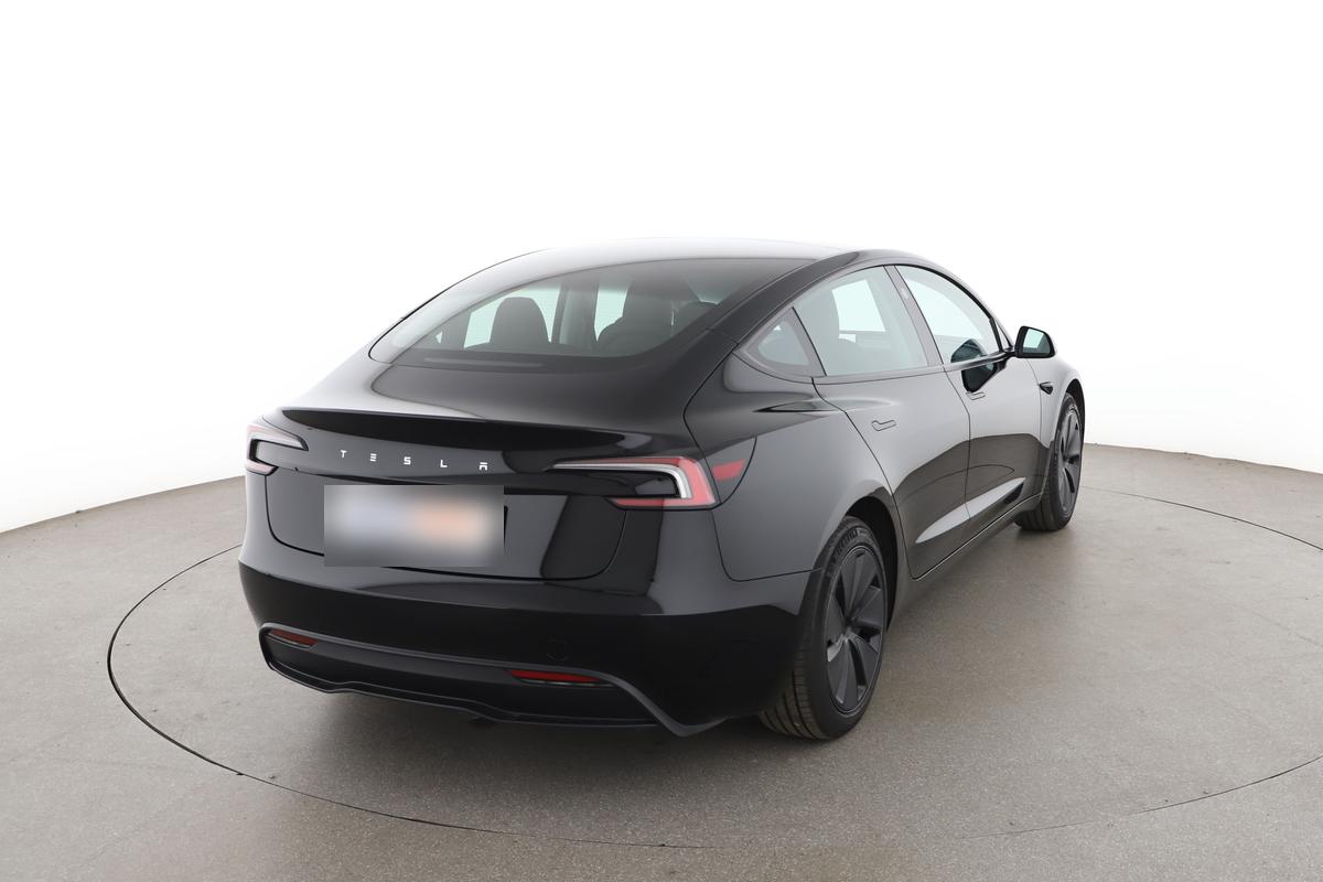 Tesla Model 3 Standard Range, фото 5