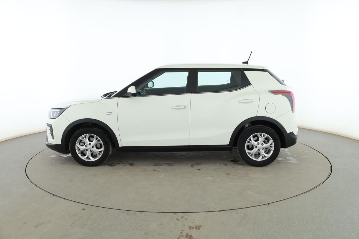 KGM Tivoli 1.5 T-GDi Black, фото 2