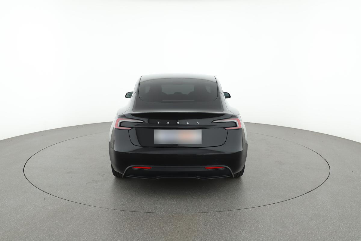 Tesla Model 3 Standard Range, фото 4