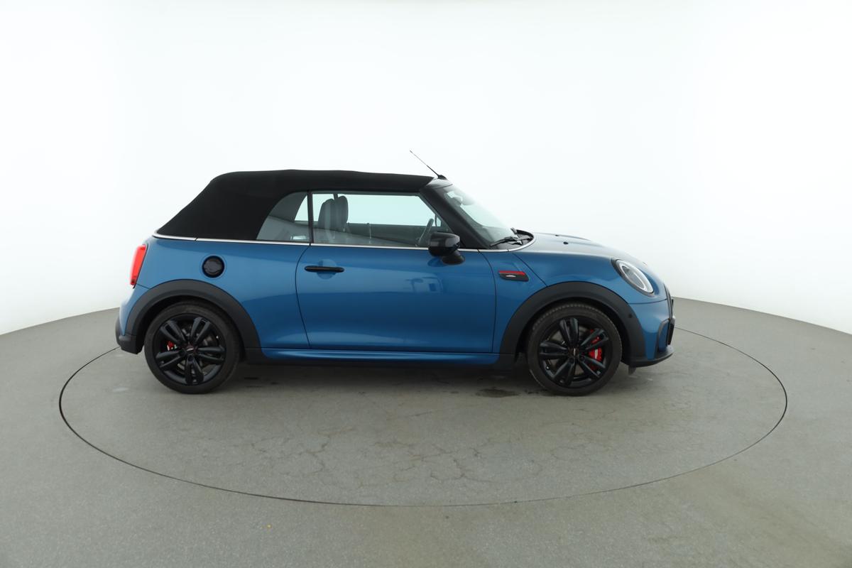 MINI Cabrio John Cooper Works, фото 6