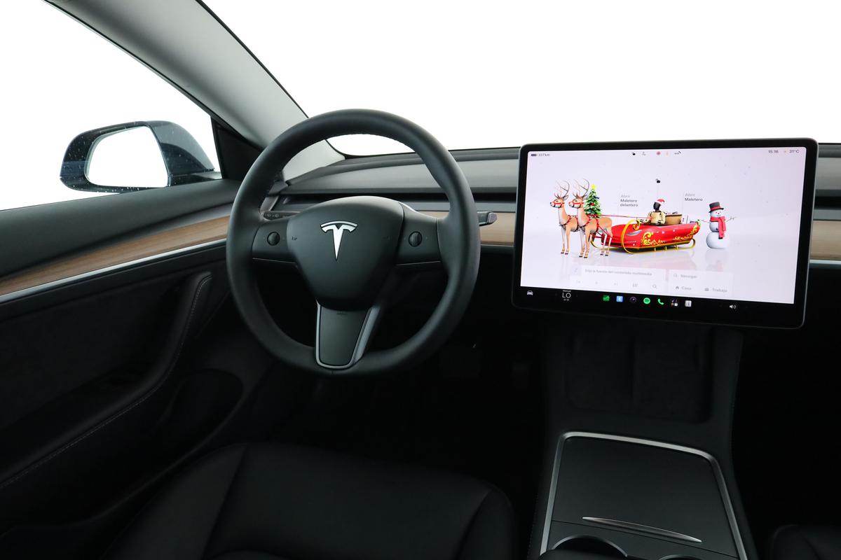 Tesla Model 3 Standard Range, фото 12