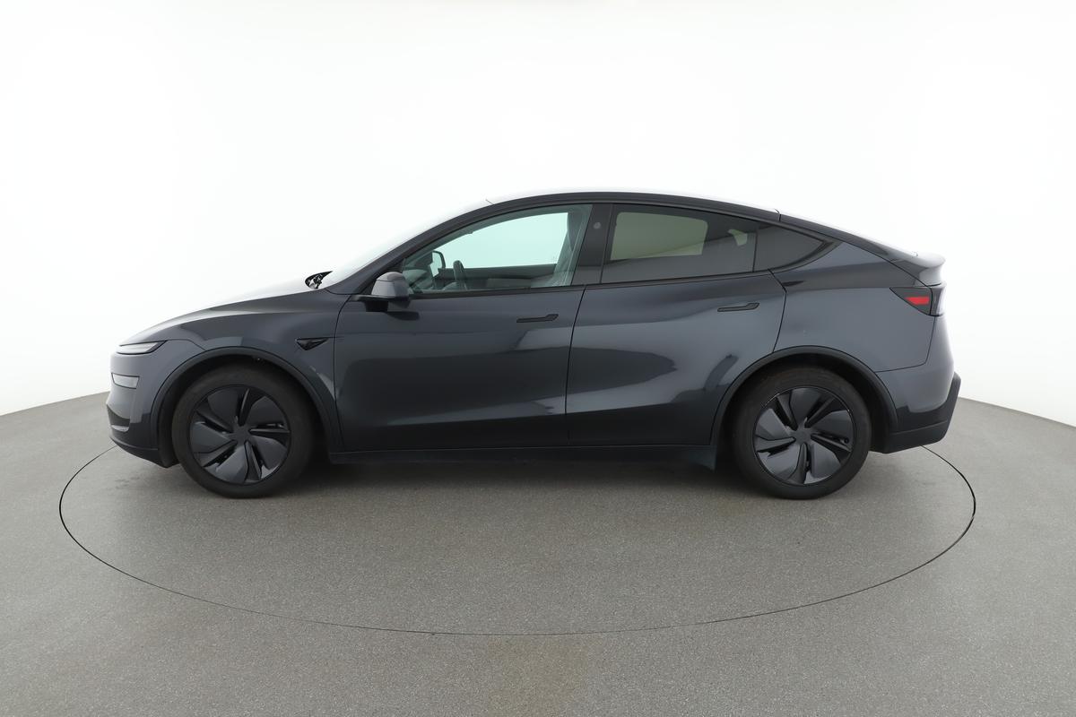 Tesla Model Y Long Range Dual AWD Premium, фото 2
