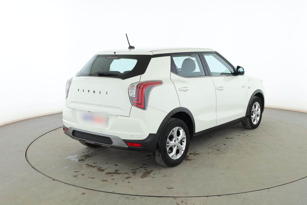 KGM Tivoli 1.5 T-GDi Black, фото 5