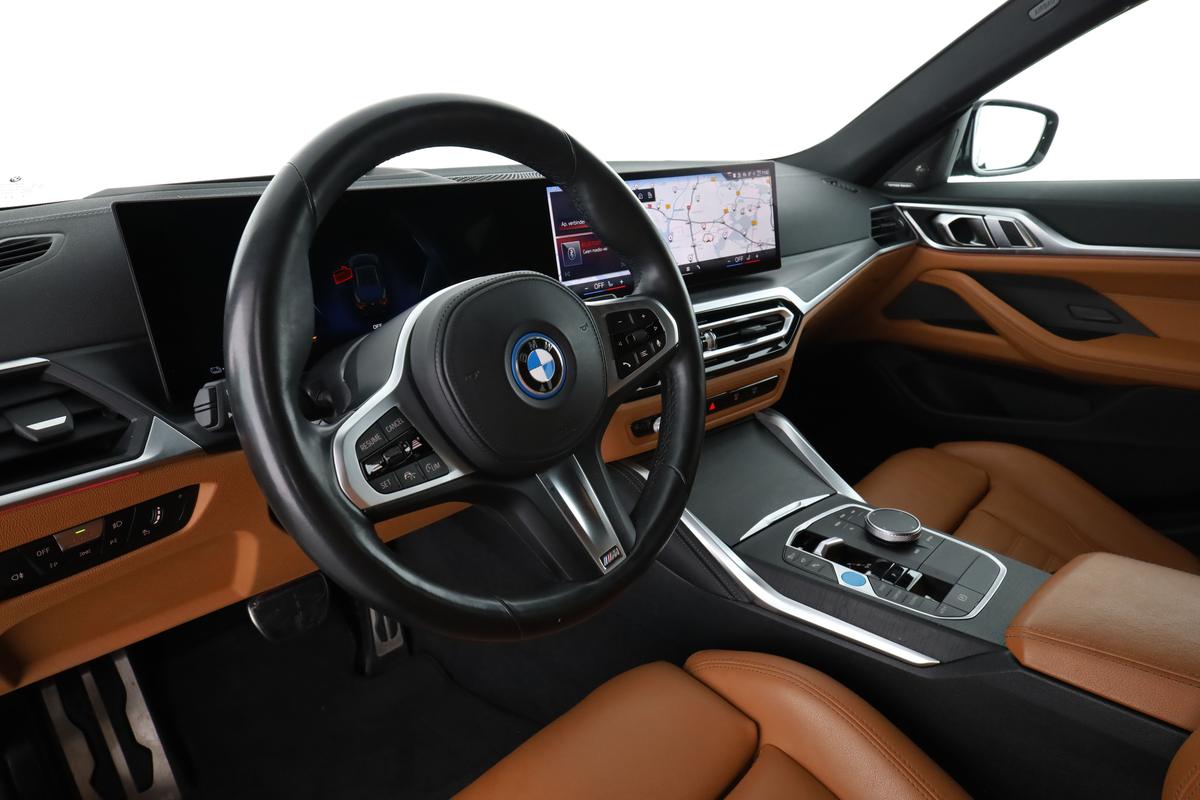 BMW i4 eDrive35 Gran Coupe M Sport, фото 10