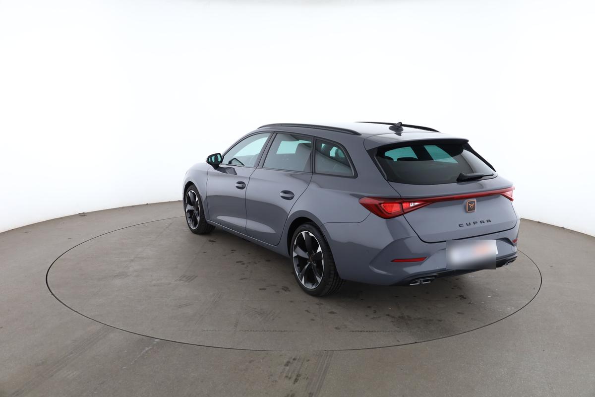 CUPRA Leon Sportstourer 1.5 eTSI DSG7, фото 3