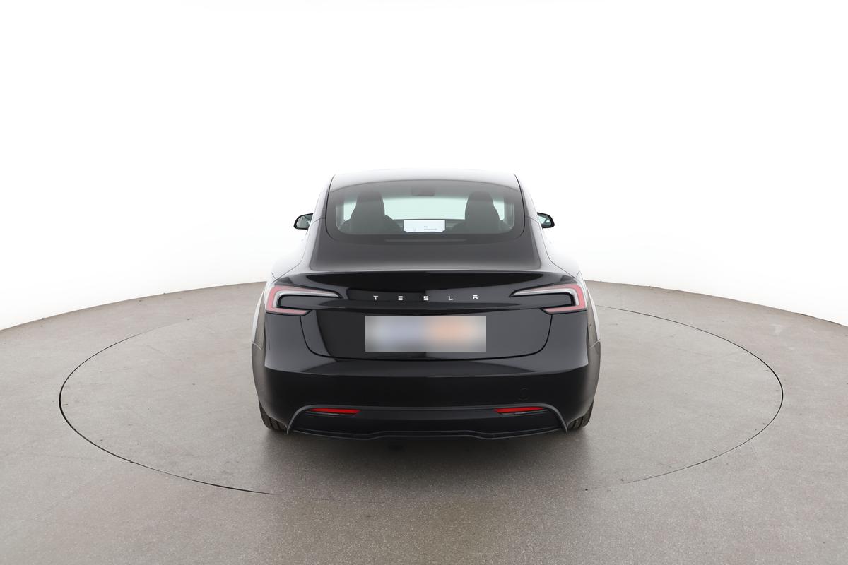 Tesla Model 3 Standard Range, фото 4