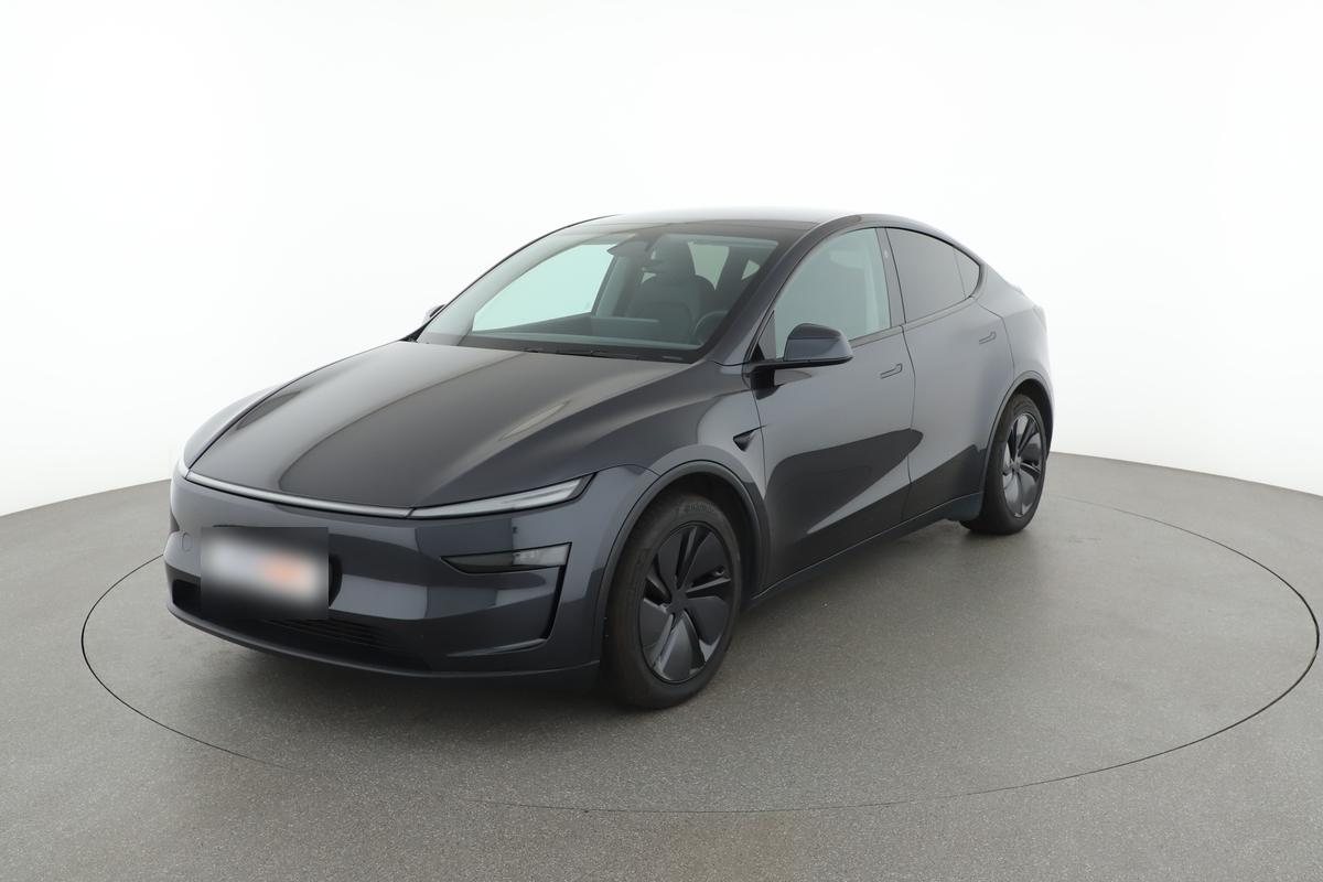 Tesla Model Y Long Range Dual AWD Premium