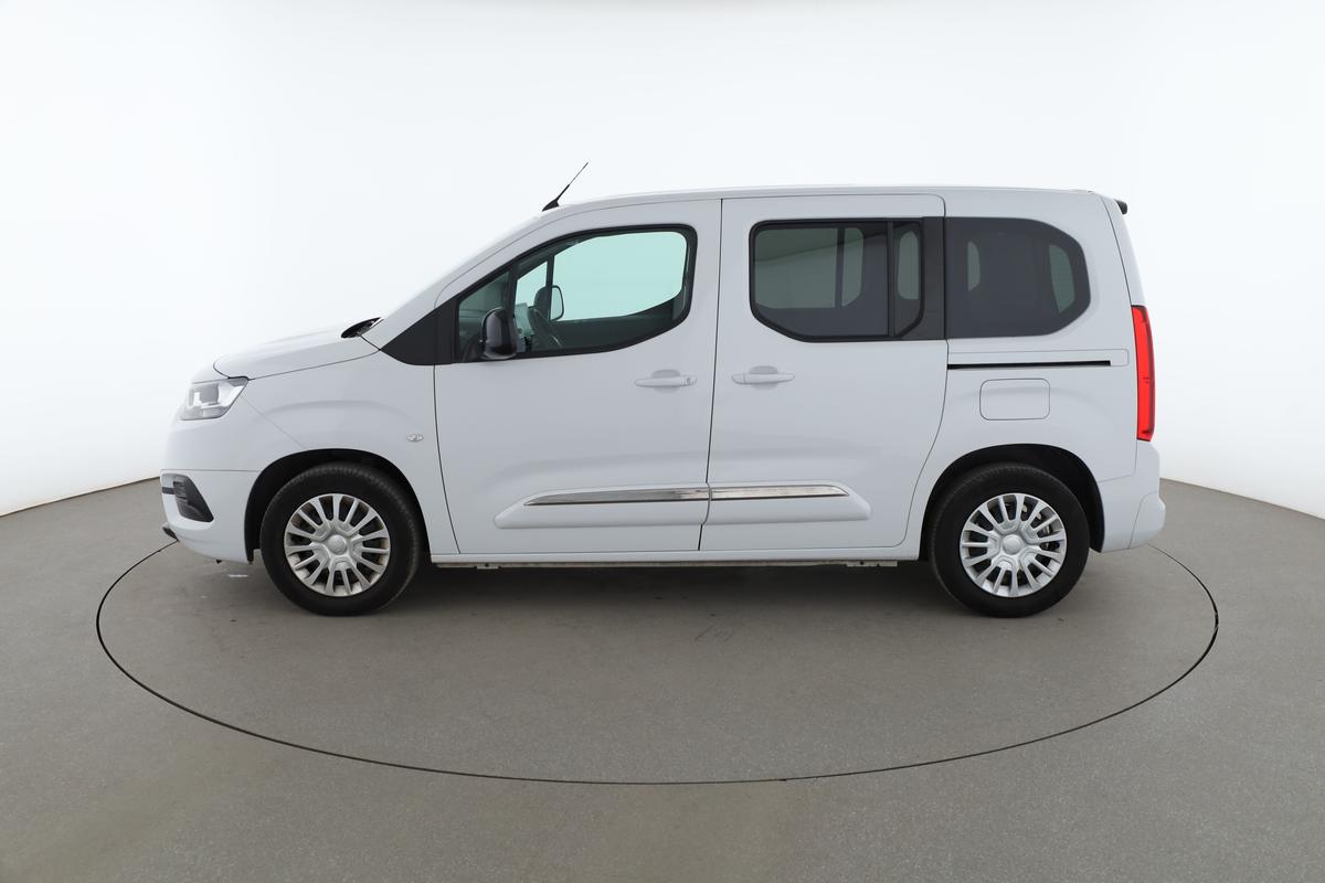 Toyota ProAce City Verso 1.2 Turbo L1 Shuttle, фото 2