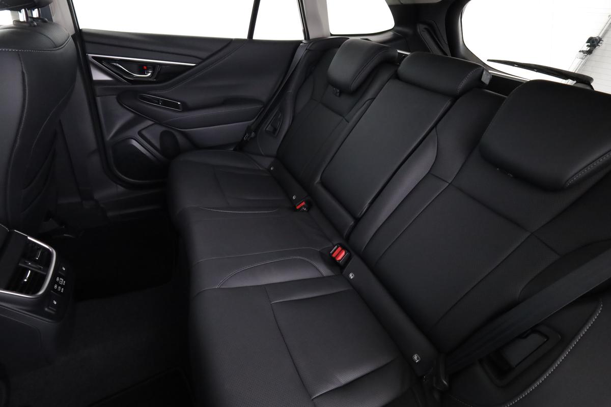 Subaru Outback 2.5 Touring, фото 13