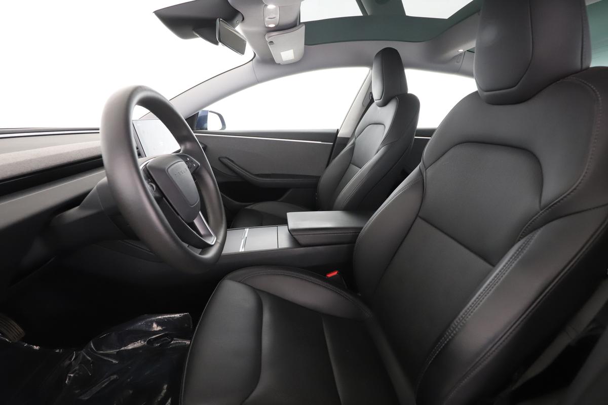 Tesla Model 3 Standard Range Premium, фото 8
