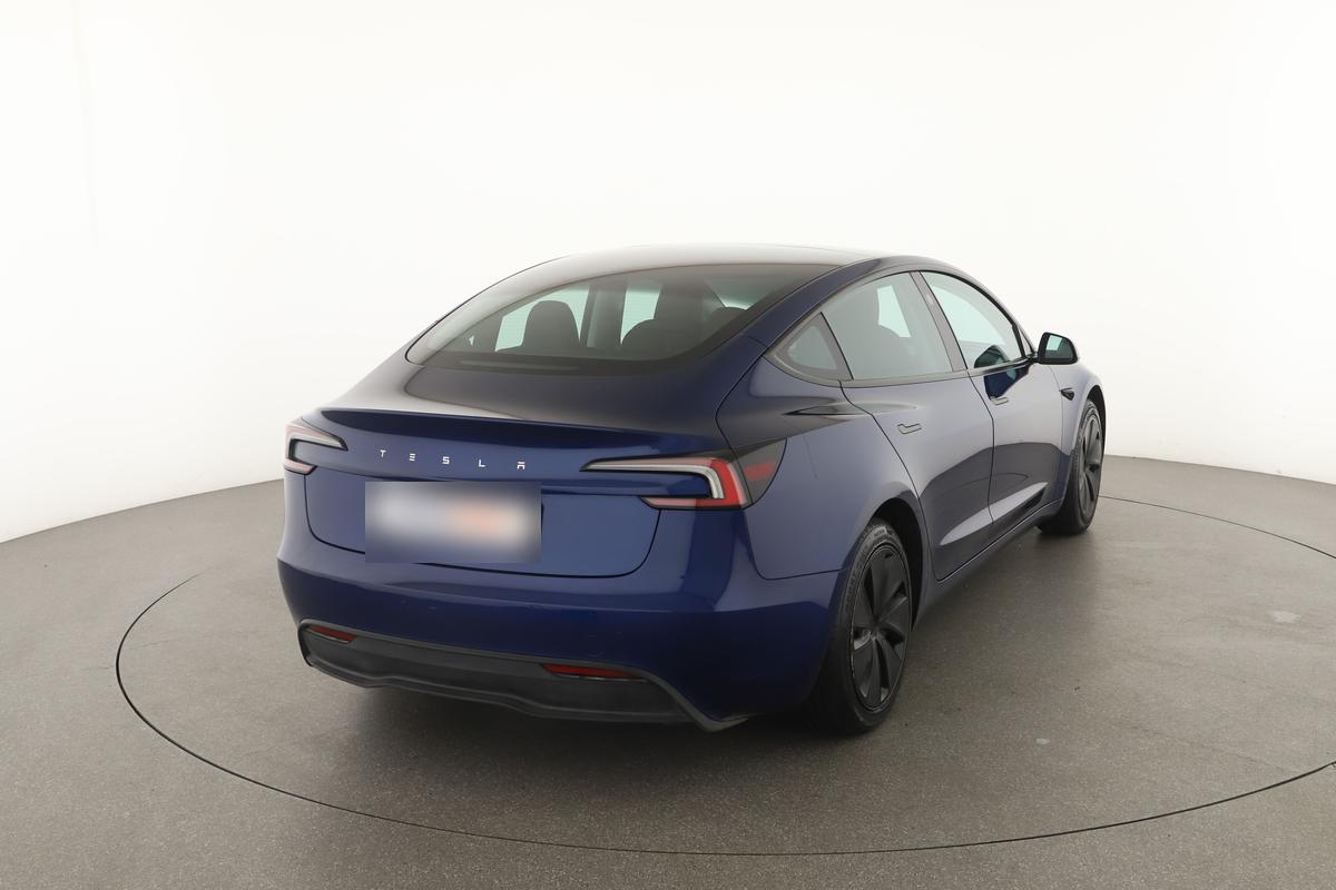 Tesla Model 3 Standard Range Premium, фото 5