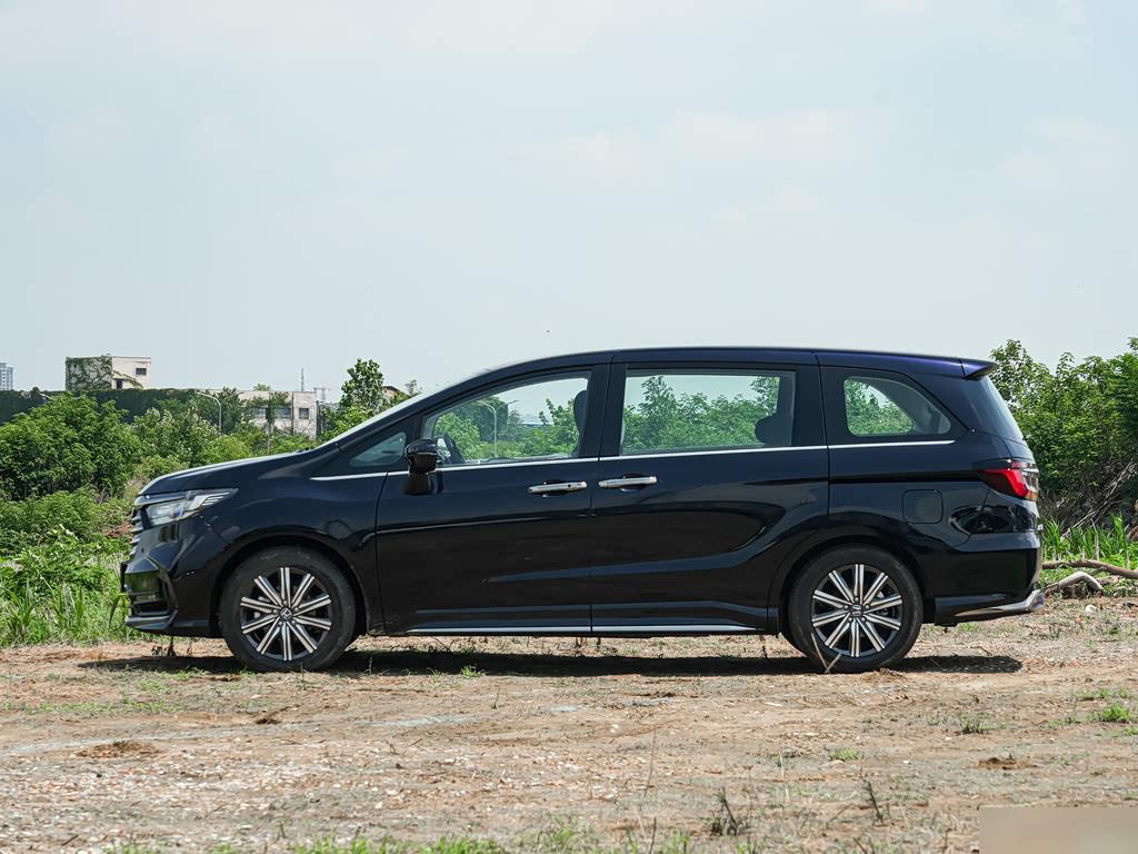 Honda Odyssey 2.0L e:HEV, фото 5