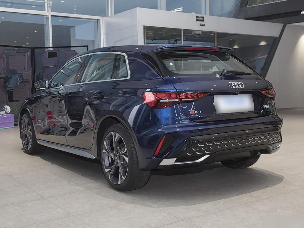 Audi A3 Sportback 35 TFSI Premium, фото 6