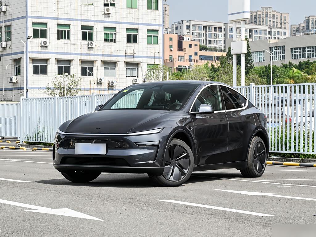 Tesla Model Y RWD