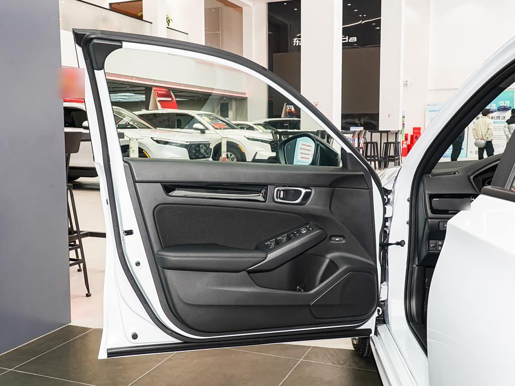 Honda Civic 2.0L e:HEV Hybrid Pro, фото 19