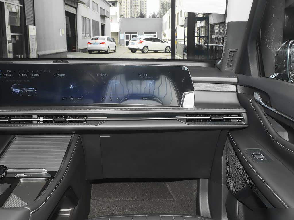 Ford Edge L2.0T EcoBoost 2WD 7-seat Luxury, фото 11