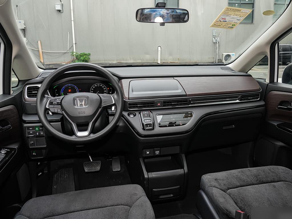 Honda Odyssey 2.0L e:HEV, фото 14