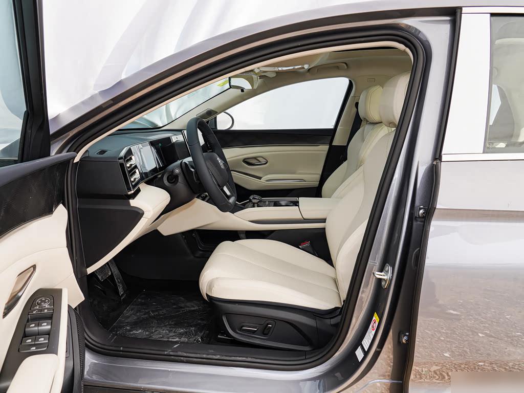 BYD Qin L DM-i ADAS 80 km, фото 18