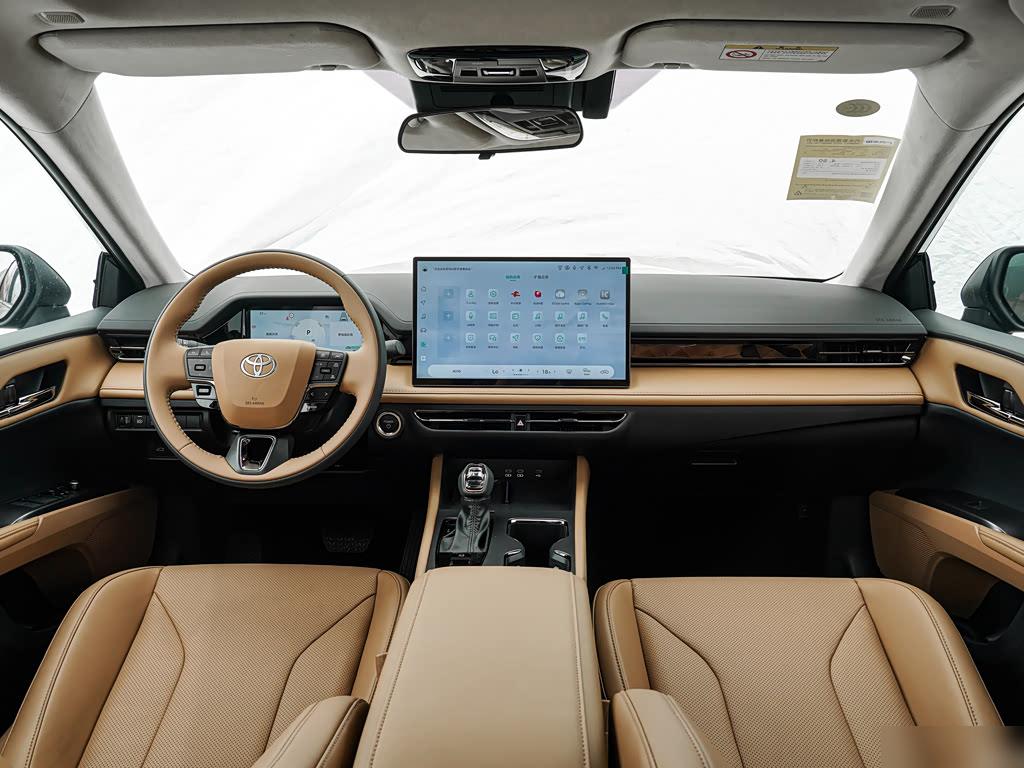 Toyota Camry Hybrid 2.0HSE Sport Lite, фото 10