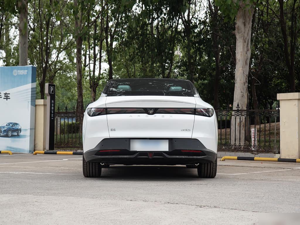 Arcfox Alpha S 560MAX 185kW, фото 7