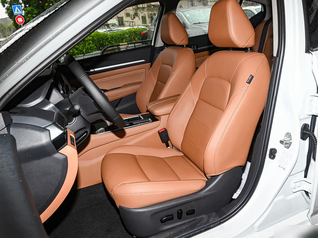 Nissan Teana 2.0L XE, фото 19