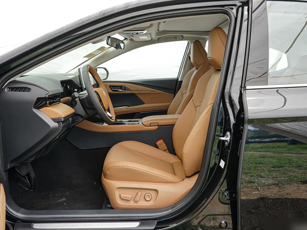 Toyota Camry Hybrid 2.0HSE Sport Lite, фото 18
