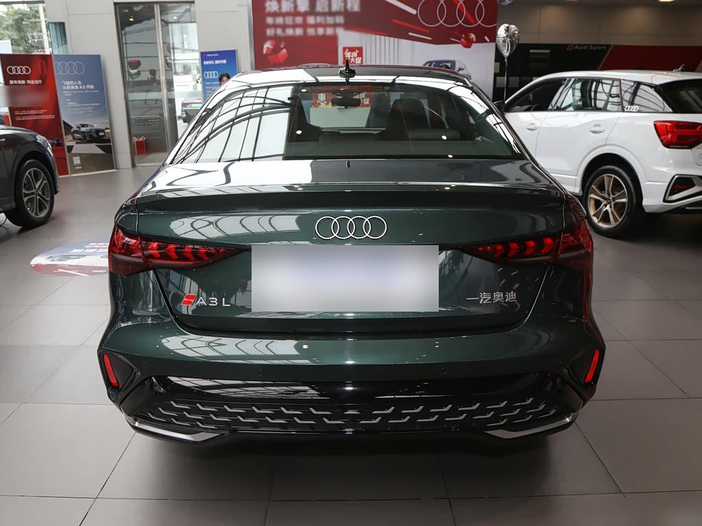 Audi A3L Sedan 35 TFSI, фото 6