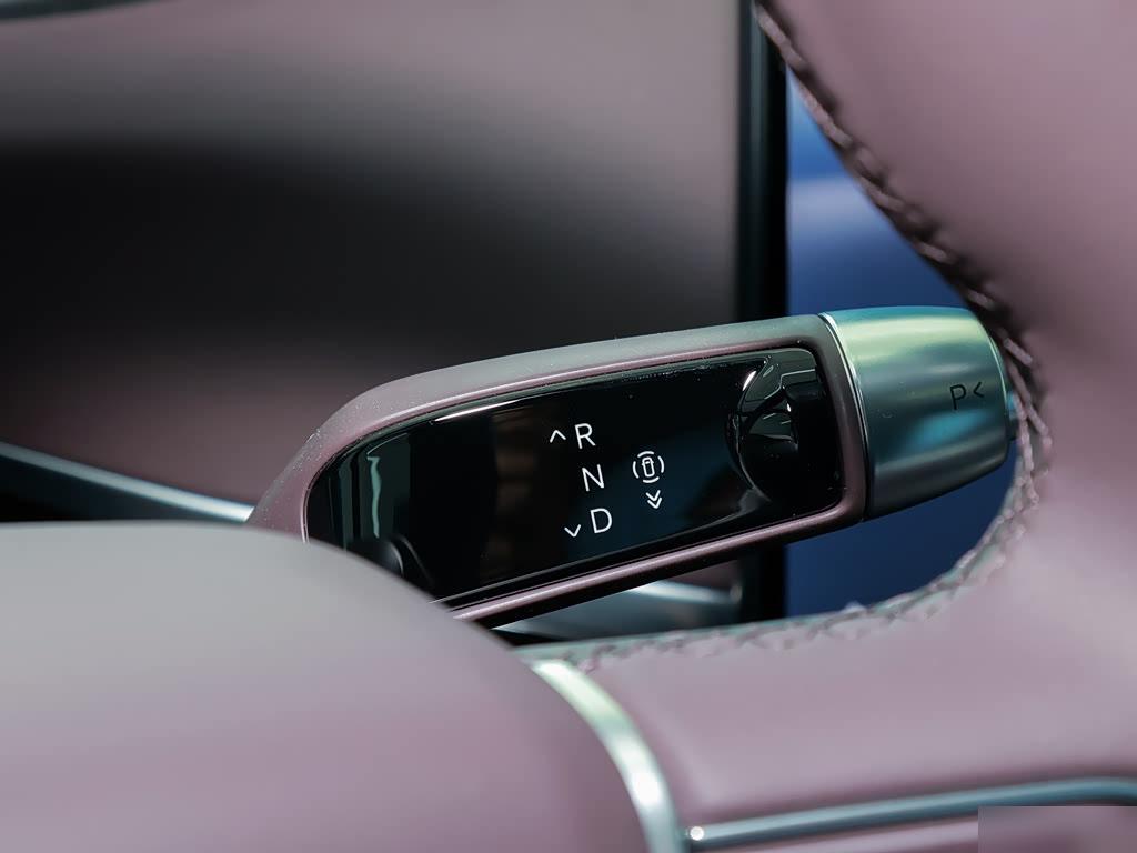 Xpeng GX EV 750 AWD Ultra Flagship, фото 16