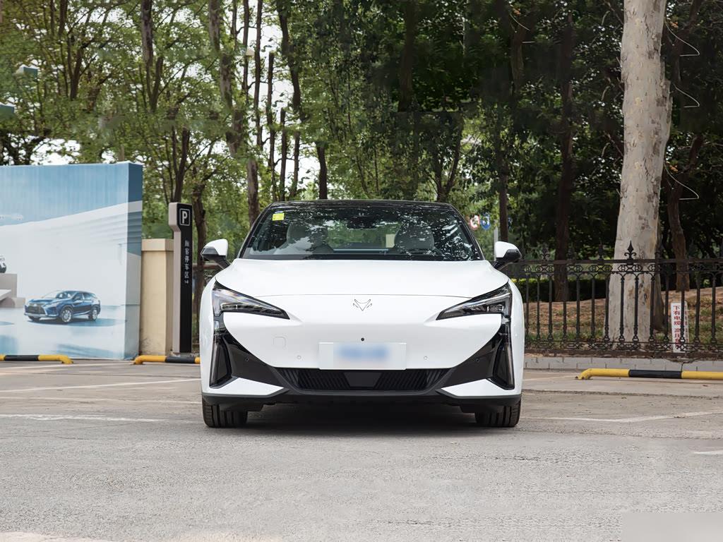 Arcfox Alpha S 560MAX 185kW, фото 3