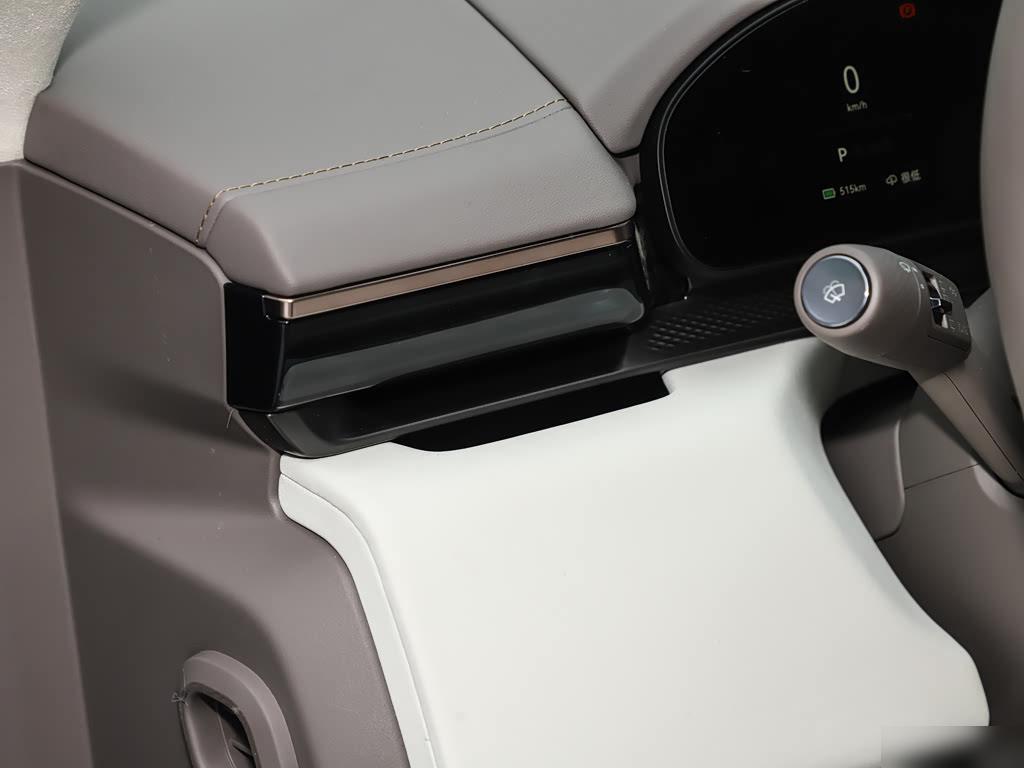 Zeekr 7X 103 kWh AWD Ultra, фото 14