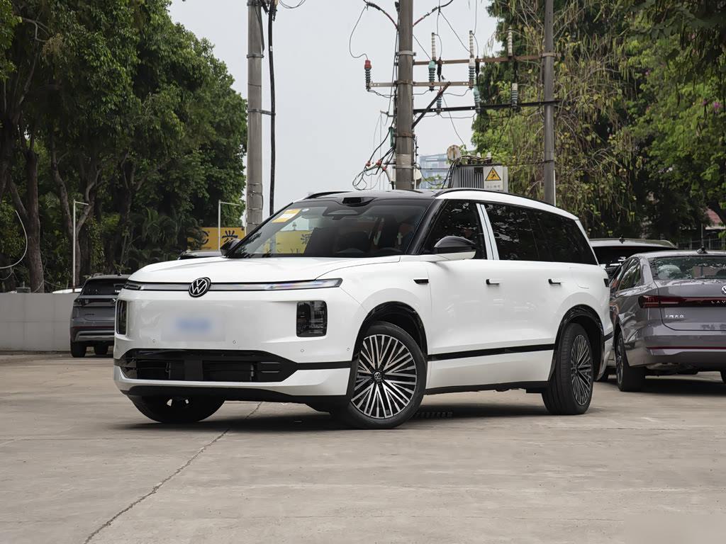 Volkswagen ID. ERA 9X Ultra AWD