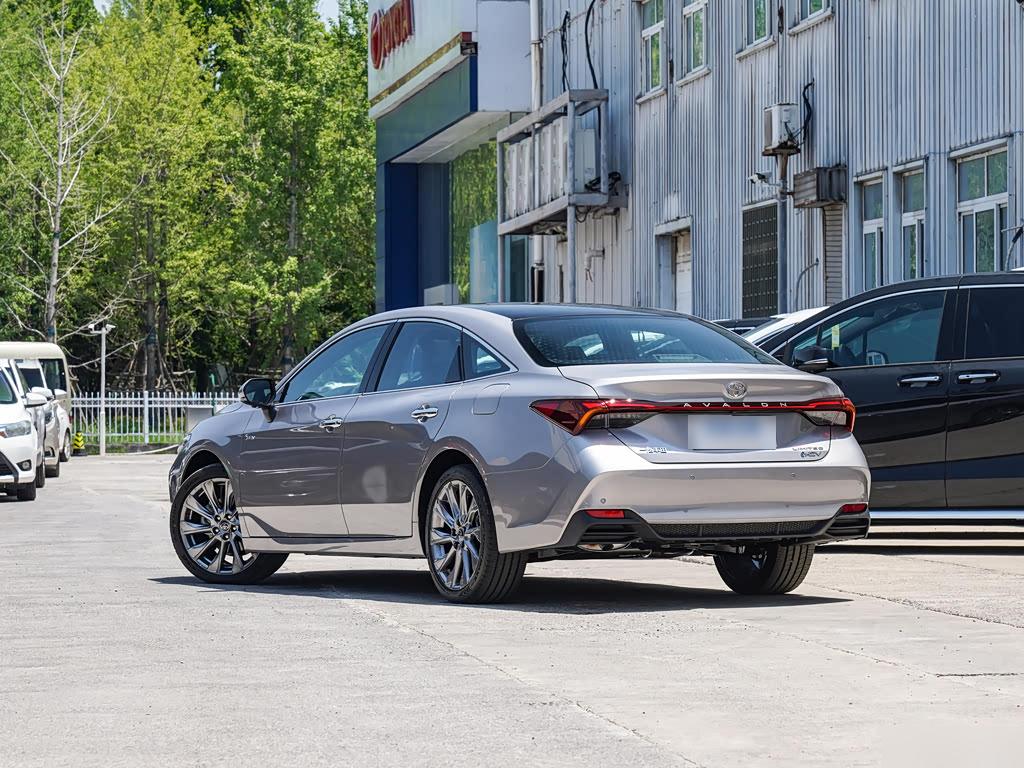 Toyota Avalon Hybrid 2.0L Premium, фото 6