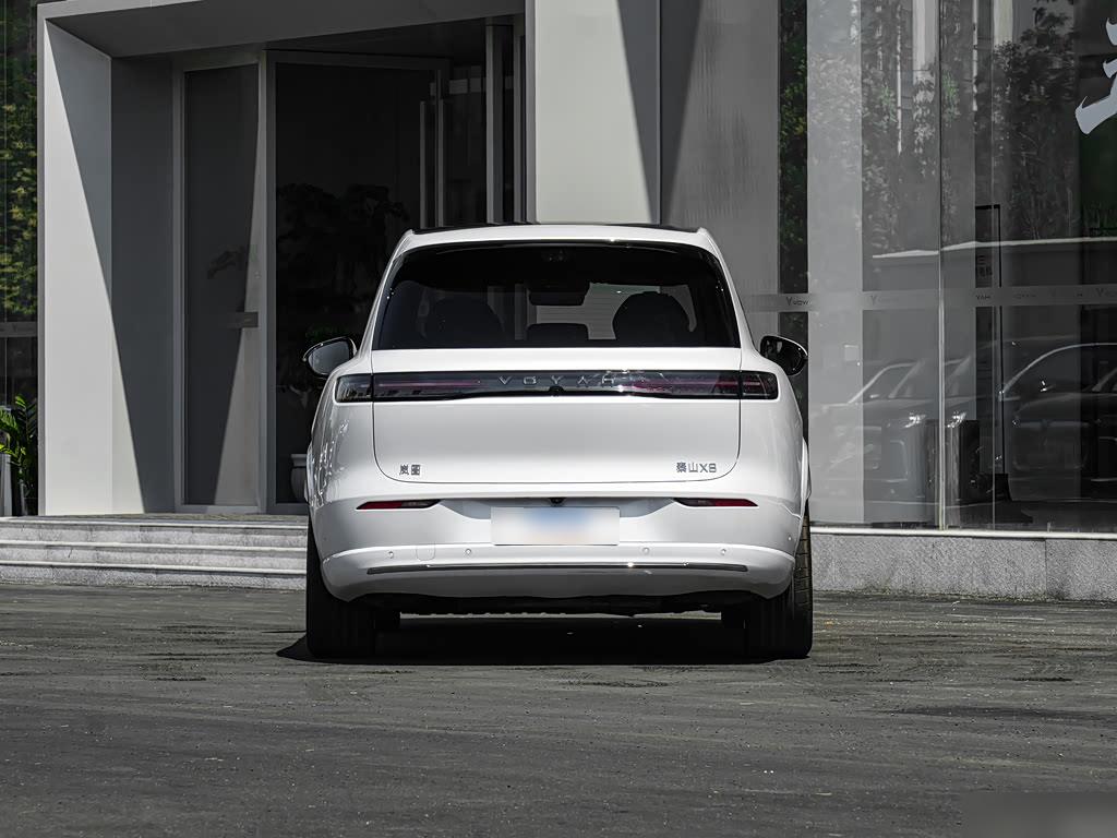 Voyah Taishan X8 PHEV ULTRA+, фото 5