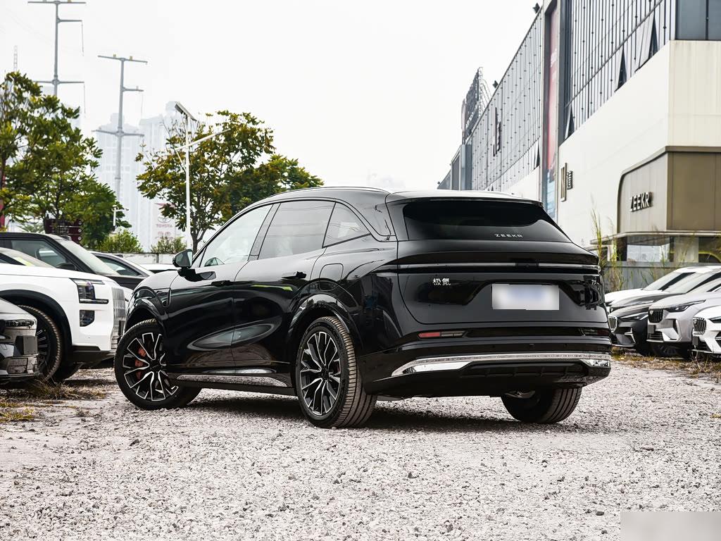 Zeekr 7X 103 kWh AWD Ultra, фото 6