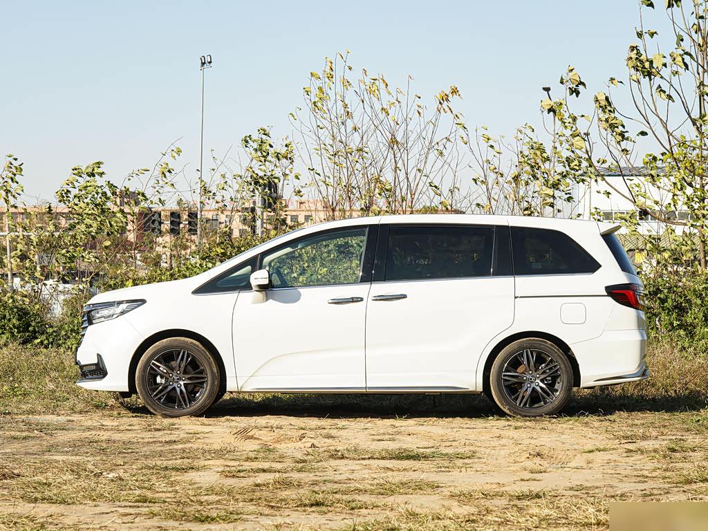 Honda Odyssey 2.0L e:HEV, фото 5