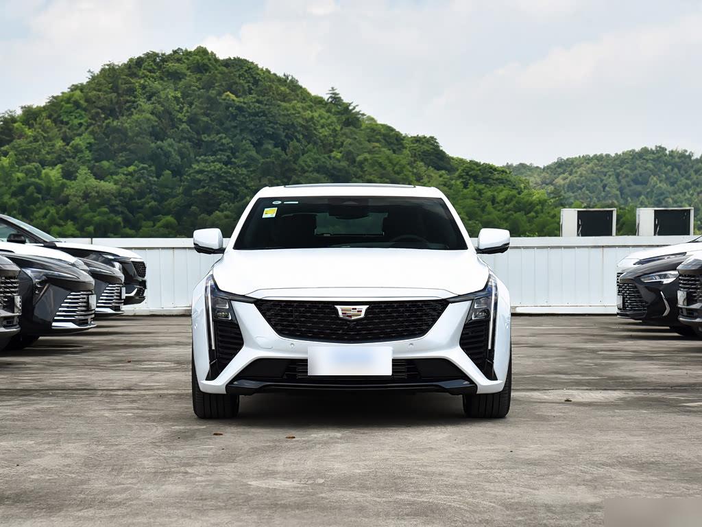 Cadillac CT5 28T Sport, фото 3