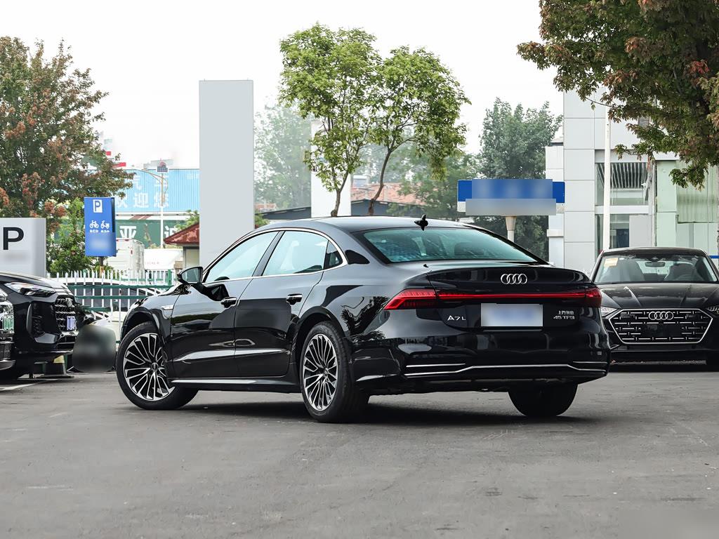 Audi A7L 45 TFSI Luxury, фото 6