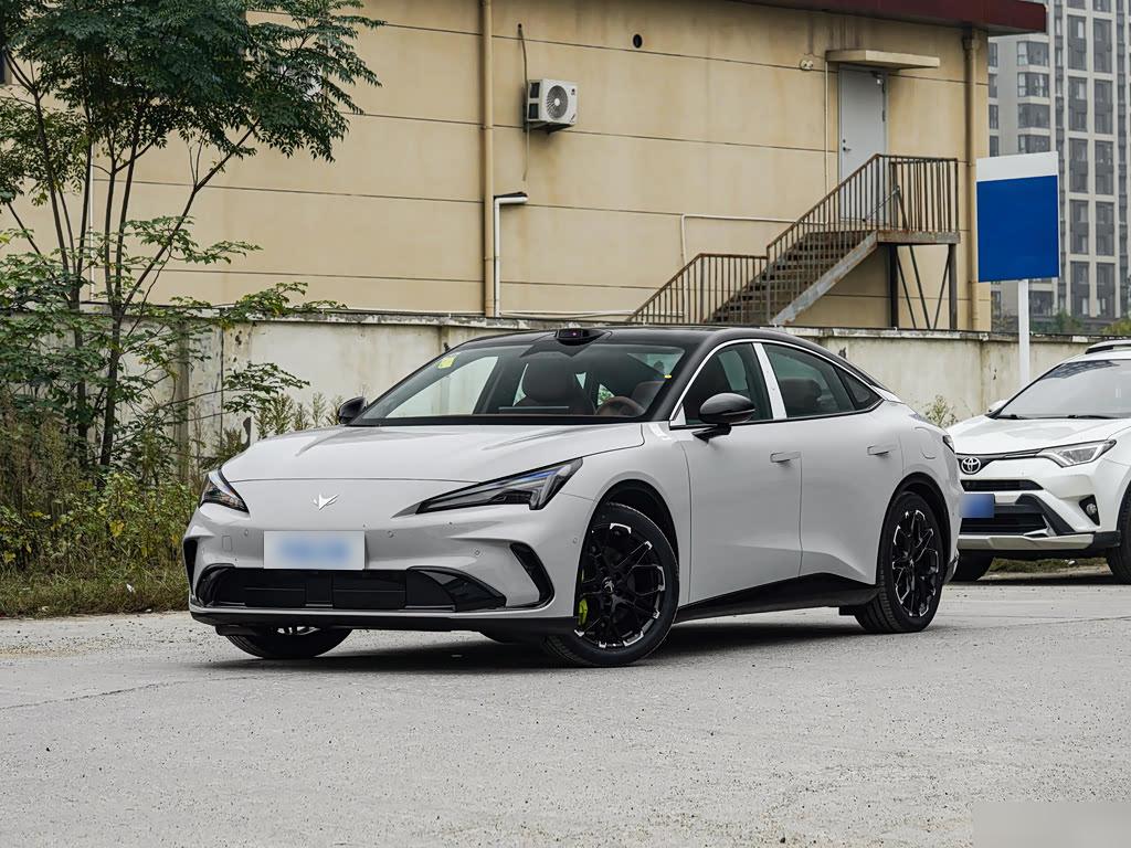 Arcfox Alpha S 560PRO 185kW