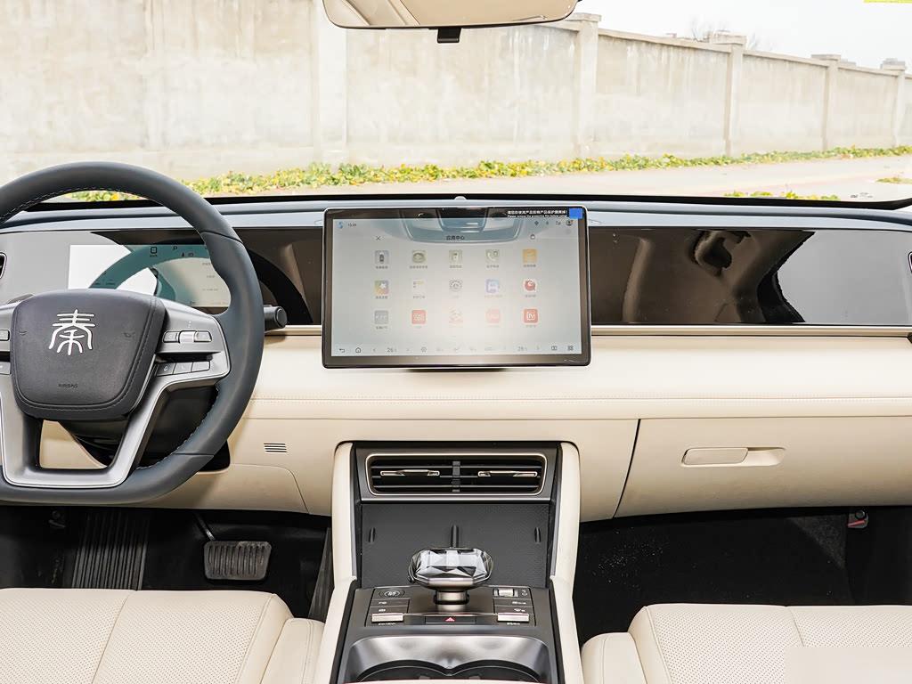 BYD Qin L DM-i ADAS 120 km, фото 11