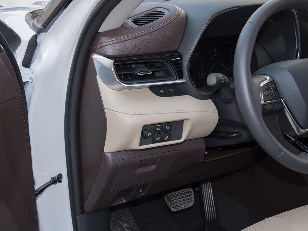 Toyota Highlander 2.5L Hybrid AWD Supreme 7-seat, фото 15