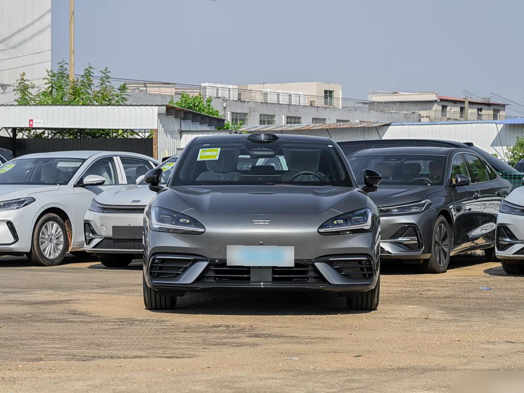 Geely Galaxy TT 640 RWD Flagship, фото 3