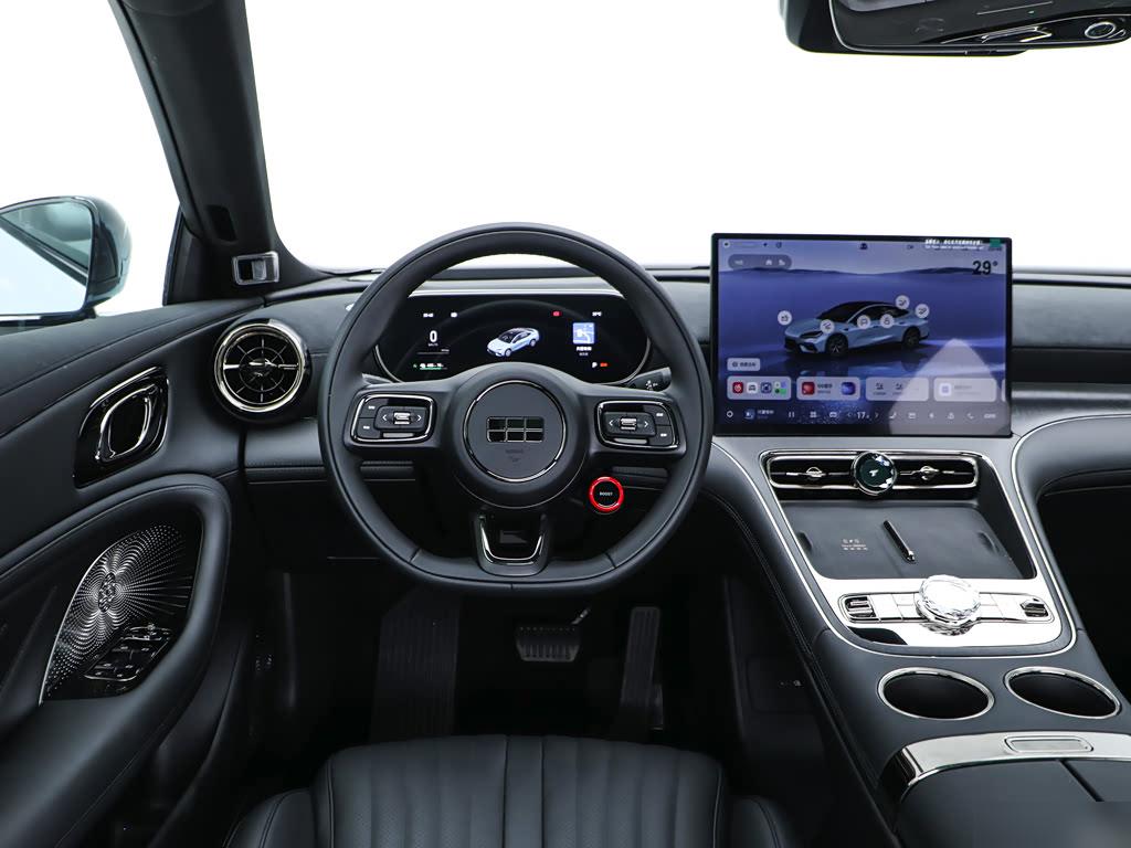 Geely Galaxy TT 640 RWD Flagship, фото 11