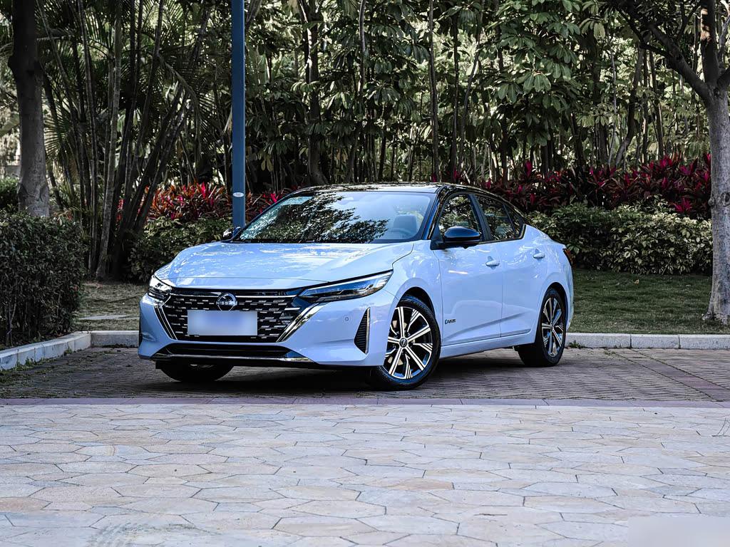 Nissan Sylphy e-Power Premium Luxury Ultra, фото 2