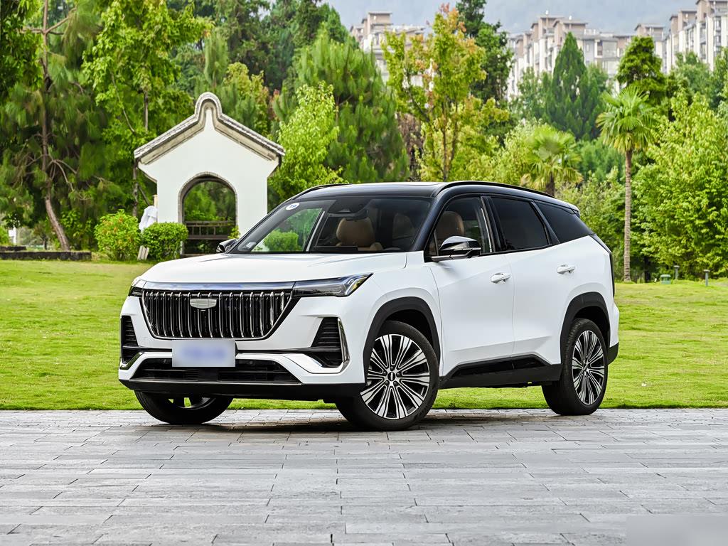 Geely Atlas 1.5TD i-HEV
