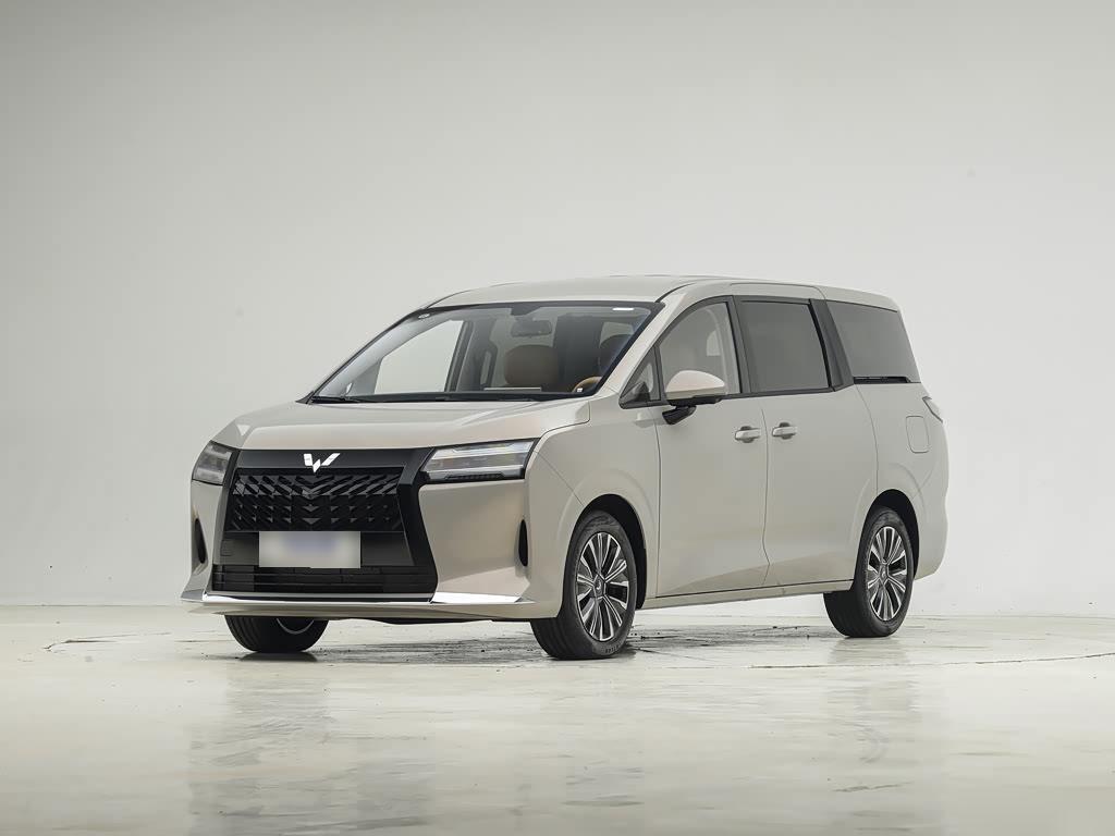 Wuling Starlight 730 PHEV 125 km Luxury
