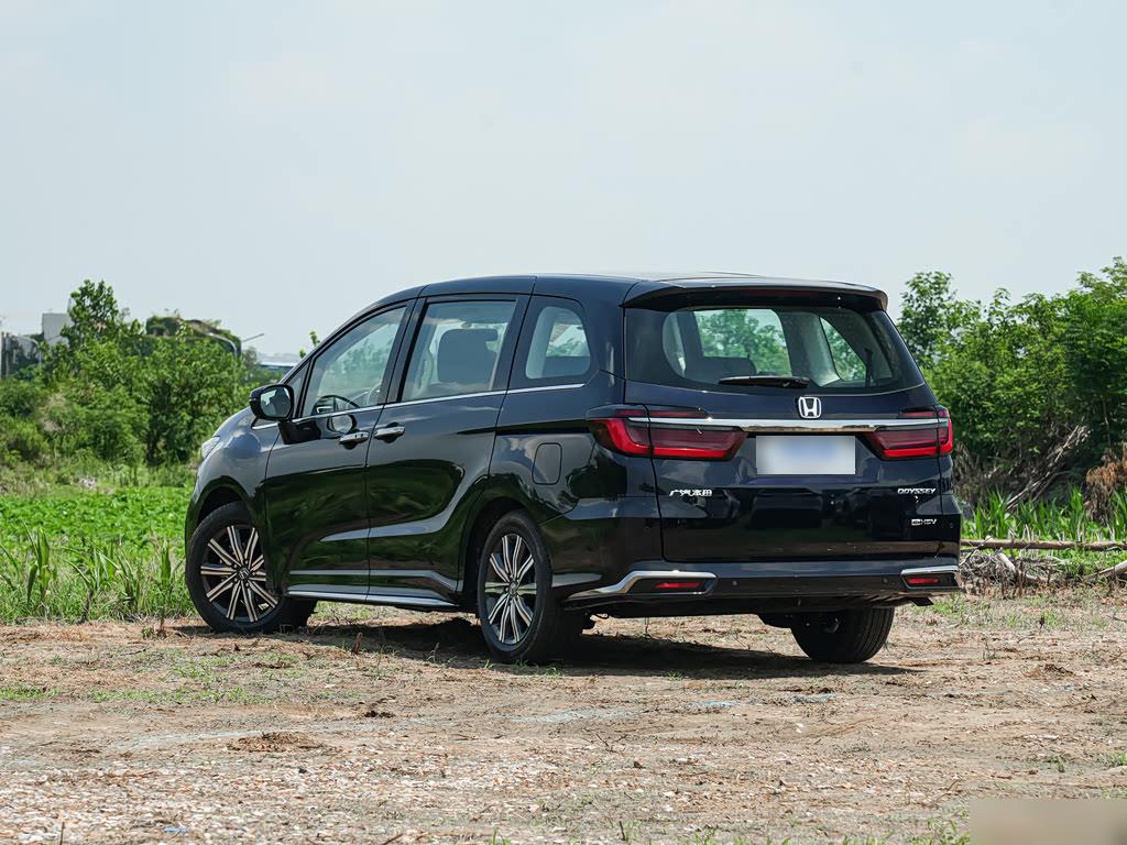 Honda Odyssey 2.0L e:HEV, фото 6