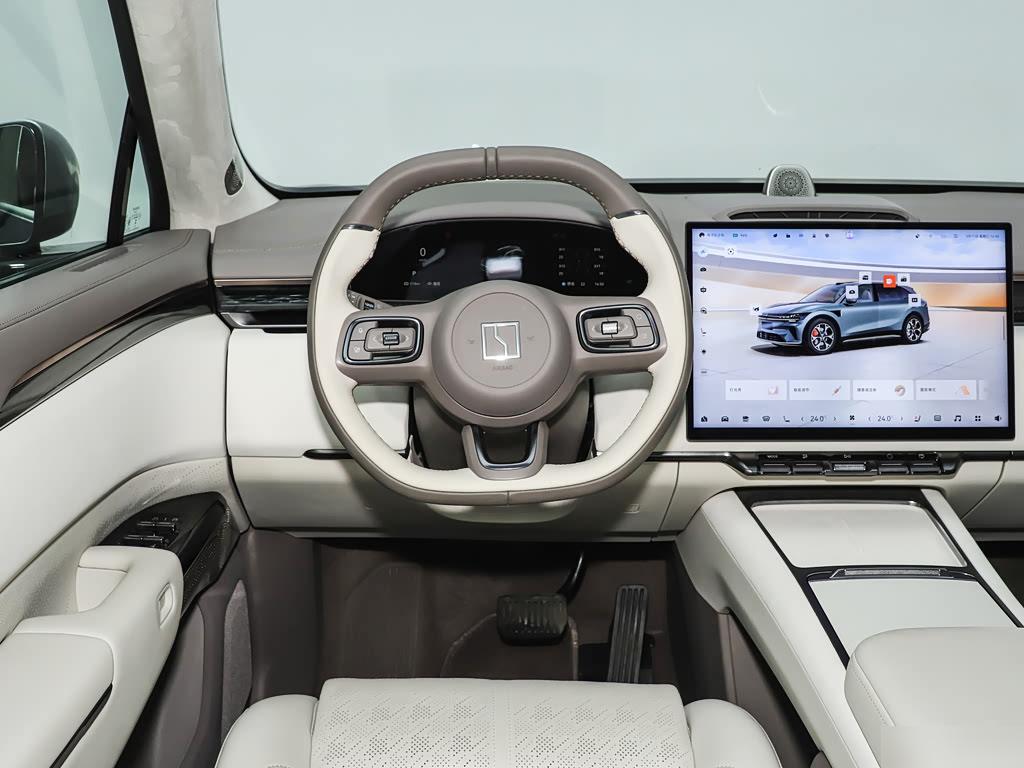 Zeekr 7X 103 kWh AWD Ultra, фото 11