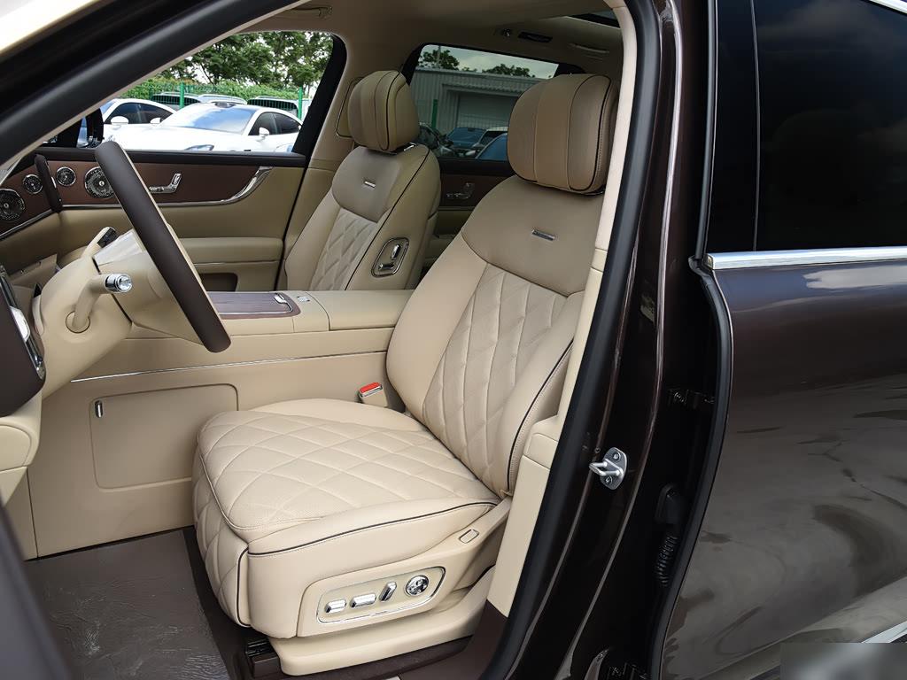 AITO M9 EV Ultra 6-seat, фото 19